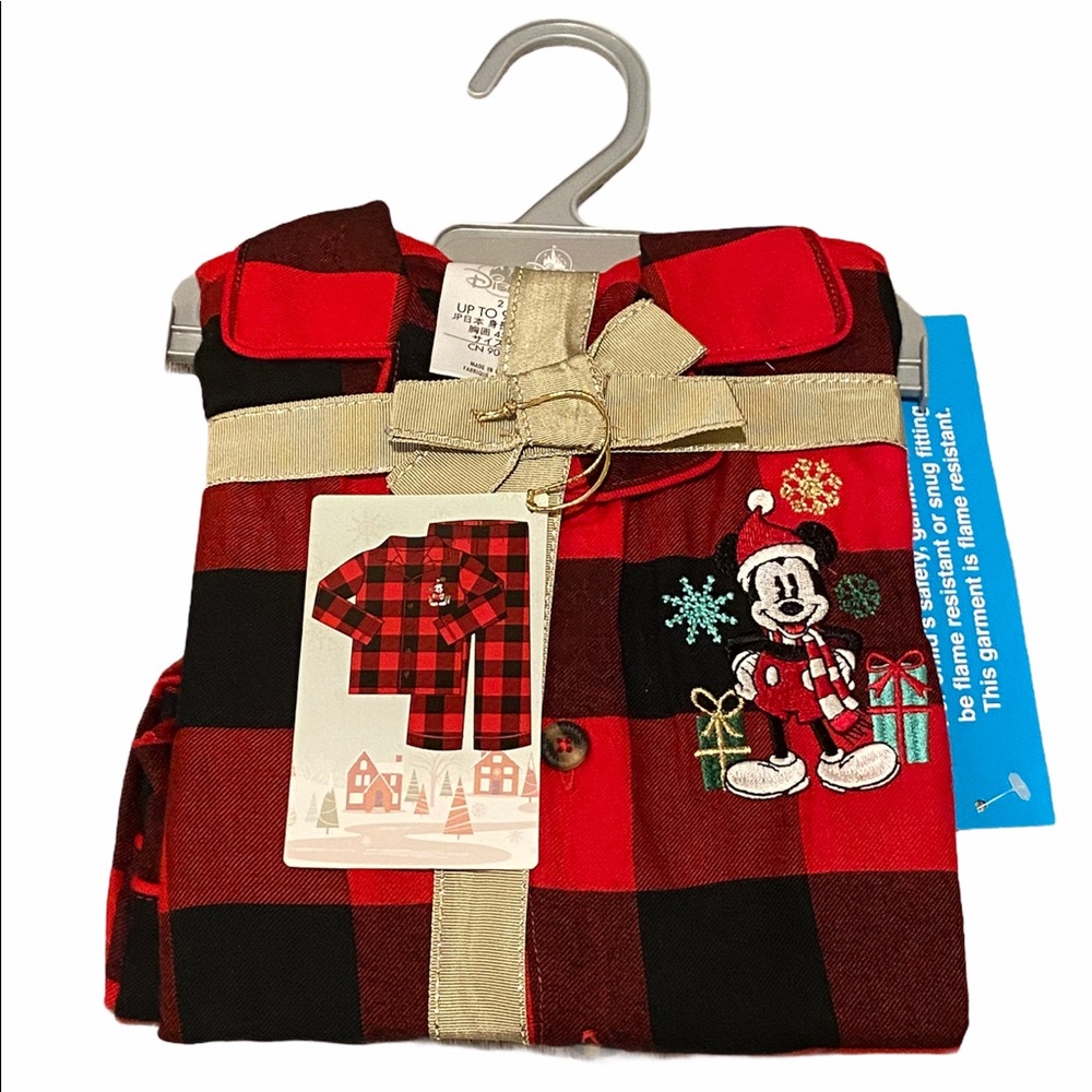 Disney kids holiday flannel pajama set